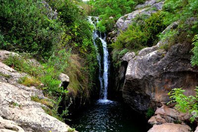 El salt d'aigua de la riera de Pontons
